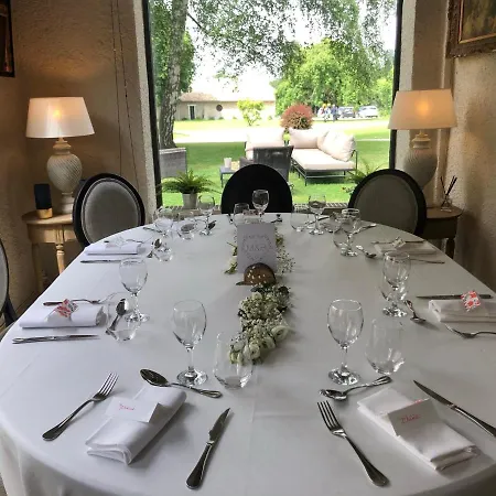 Le Prieure De 5* Bazainville