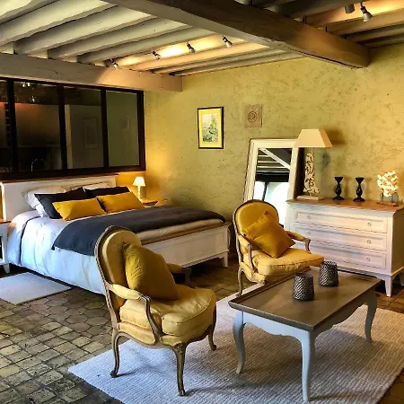 Le Prieure De Guest house
