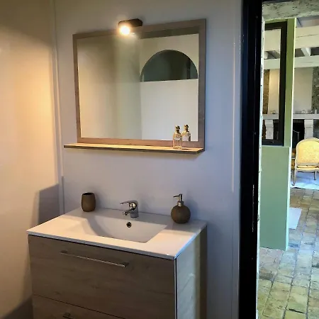 Le Prieure De 5* Bazainville
